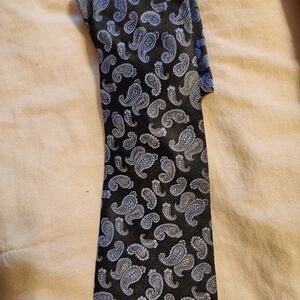Michael Kors Elegant Paisley Black Tie LIKE NEW